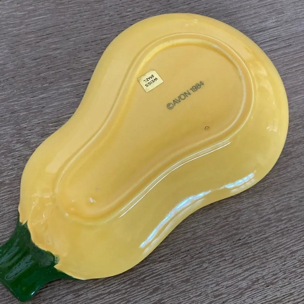 Vintage Avon 1984 Yellow Squash Plate Tray